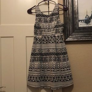 Monteau Los Angeles Black and White Skater Dress